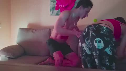 Snapshot of hane40 chatting on 12.14.25 hane40 online show from 12.14.25