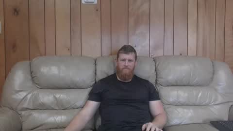 Snapshot of hangman008 chatting on 02.04.25 hangman008 online show from 02.04.25