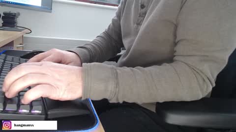 Snapshot of hangman73 chatting on 01.09.25 Hangman online show from 01.09.25