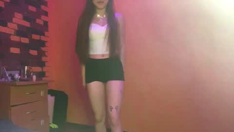 Snapshot of hanide chatting on 02.13.26 Amy Yummy online show from 02.13.26