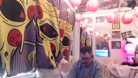 Snapshot of hankrams chatting on 01.08.26 hank rams online show from 01.08.26