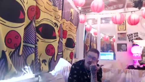 Snapshot of hankrams chatting on 01.10.26 hank rams online show from 01.10.26