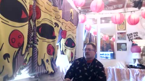 Snapshot of hankrams chatting on 01.16.26 hank rams online show from 01.16.26