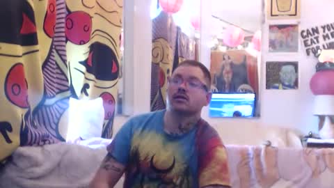 Snapshot of hankrams chatting on 04.14.26 hank rams online show from 04.14.26