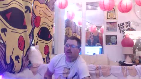 Snapshot of hankrams chatting on 05.04.26 hank rams online show from 05.04.26