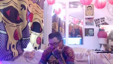 Snapshot of hankrams chatting on 05.10.26 hank rams online show from 05.10.26