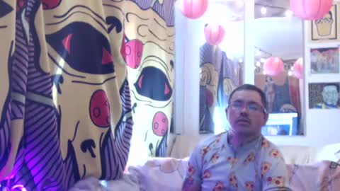 Snapshot of hankrams chatting on 07.24.26 hank rams online show from 07.24.26
