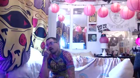 Snapshot of hankrams chatting on 08.02.26 hank rams online show from 08.02.26