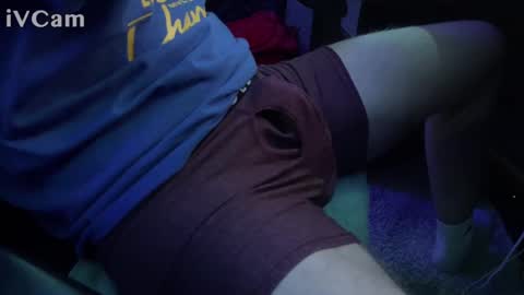 Snapshot of hankythewanky69 chatting on 01.02.25 hankythewanky69 online show from 01.02.25