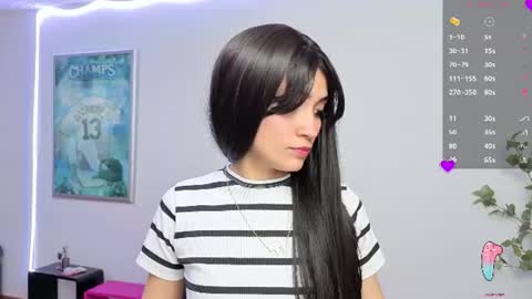 Snapshot of hanna_chloe chatting on 06.10.26 Sara online show from 06.10.26