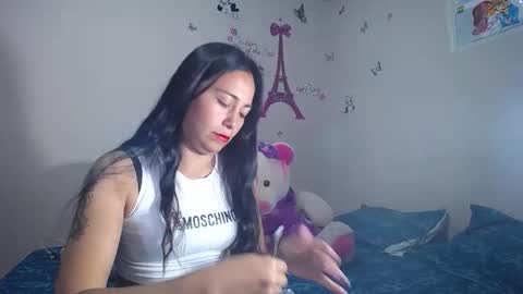 Snapshot of hanna_girl21 chatting on 03.27.26 HANNA online show from 03.27.26