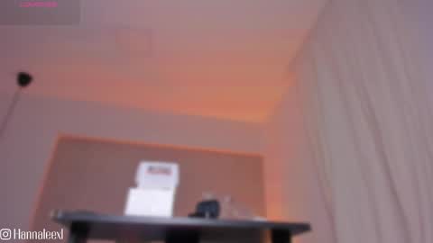 Hanna Lee online show from 04.24.26