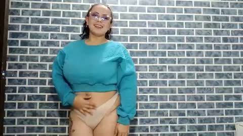 hanna_moons online show from 04.17.26