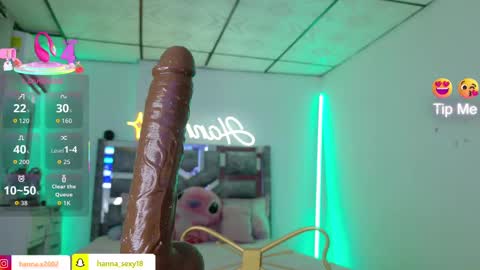 Snapshot of hanna_sex07 chatting on 11.14.25 hanna online show from 11.14.25