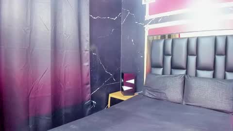 EVA online show from 12.21.24