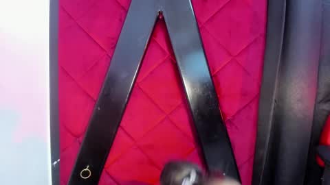 EVA online show from 01.20.25