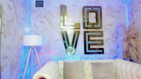 Snapshot of hanna_slut chatting on 05.22.26 EVA online show from 05.22.26