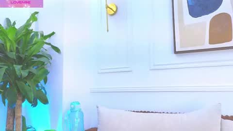 HANNA SOFIA online show from 05.04.26