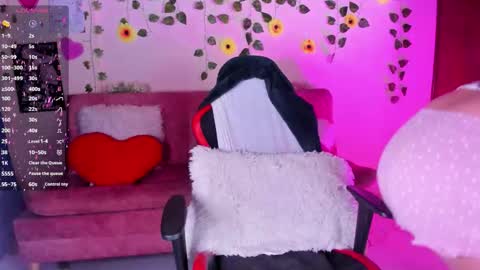 Snapshot of hanna_tm chatting on 03.18.26 Hanna online show from 03.18.26