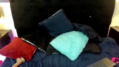 hanna_vell11 online show from 06.24.26