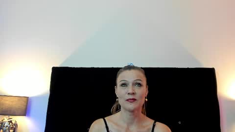hanna_vell11 online show from 07.08.26