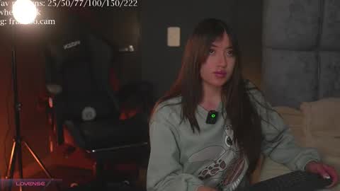 Snapshot of hannafrancoo chatting on 10.15.25 Hanna franco online show from 10.15.25