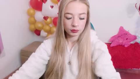 Snapshot of hannah_026 chatting on 09.15.25 Hannah 027 online show from 09.15.25