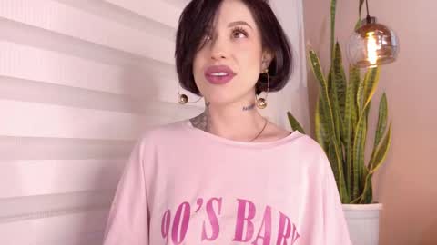 Snapshot of hannah_borbon_ chatting on 09.25.25 Hannah  online show from 09.25.25