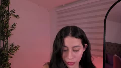 Snapshot of hannah_brady chatting on 02.04.25 Hannah online show from 02.04.25