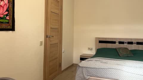 Snapshot of hannah_levis_ chatting on 02.12.26 hannah levis online show from 02.12.26