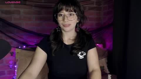 Hannah online show from 12.21.25