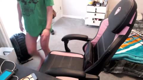 Snapshot of hannahbreeze chatting on 02.03.25 Hannah Breeze online show from 02.03.25