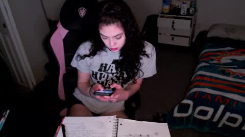 Snapshot of hannahbreeze chatting on 02.04.25 Hannah Breeze online show from 02.04.25