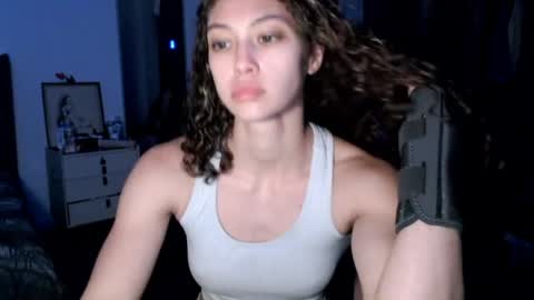 Snapshot of hannahbreeze chatting on 05.27.26 Hannah Breeze online show from 05.27.26
