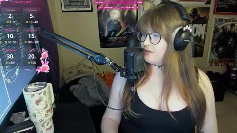 Snapshot of hannahcastle96 chatting on 01.12.26 Hannah Castleaw online show from 01.12.26