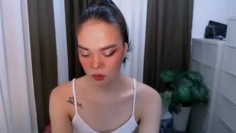 HANNAH online show from 05.17.26