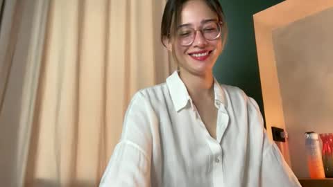 hannahinto online show from 05.05.26