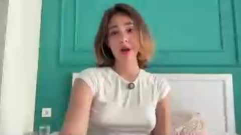 hannahinto online show from 08.06.26