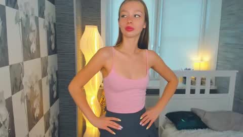Snapshot of hannavaile chatting on 06.20.26 Hanna online show from 06.20.26