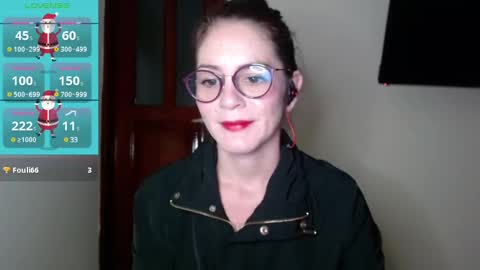 Snapshot of hanny_333 chatting on 12.23.24 hanny_333 online show from 12.23.24
