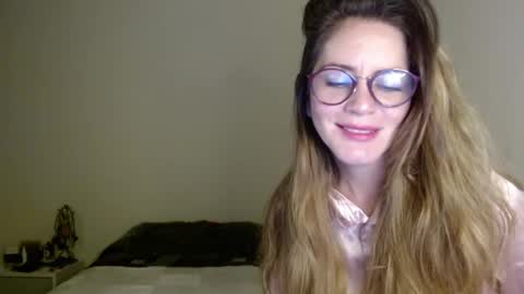 Snapshot of hanny_333 chatting on 01.14.25 hanny_333 online show from 01.14.25