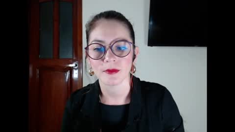 Snapshot of hanny_333 chatting on 01.20.25 hanny_333 online show from 01.20.25