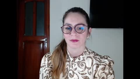 Snapshot of hanny_333 chatting on 01.22.25 hanny_333 online show from 01.22.25