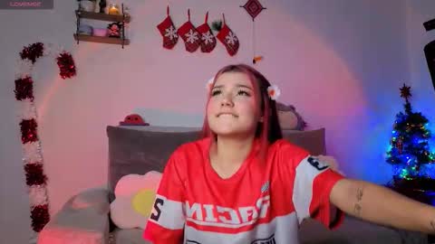 Snapshot of hanny__bunny chatting on 12.15.25 HANNY online show from 12.15.25