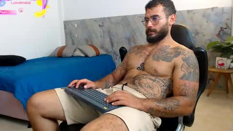 hanz_col online show from 11.12.25