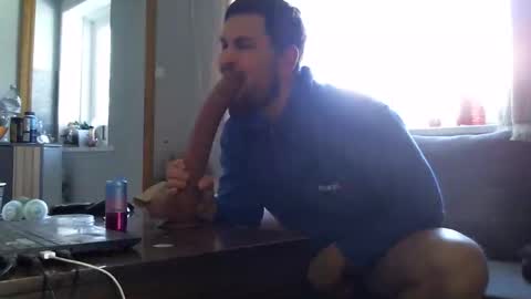 Snapshot of happycock_9inch chatting on 02.09.26 Rommy2K online show from 02.09.26