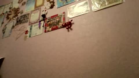 Snapshot of happyemily18 chatting on 11.03.25 happyemily online show from 11.03.25