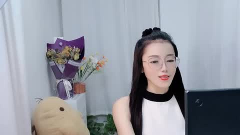 Snapshot of happyflower802318 chatting on 04.21.26 Daisy online show from 04.21.26