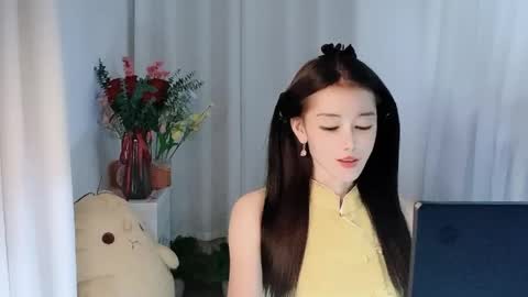 Snapshot of happyflower802318 chatting on 05.04.26 Daisy online show from 05.04.26