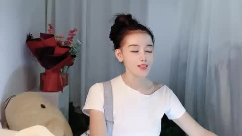Snapshot of happyflower802318 chatting on 05.28.26 Daisy online show from 05.28.26